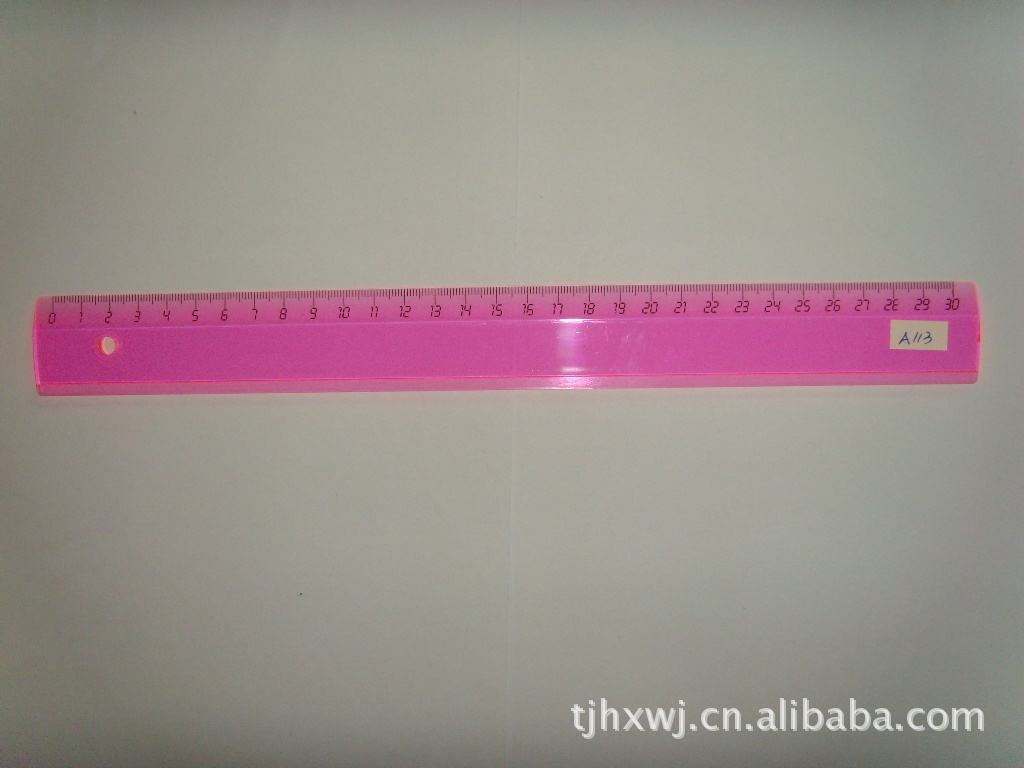 直尺中的匠心 天津市合兴文具用品厂，为学生量身打造的精准工具